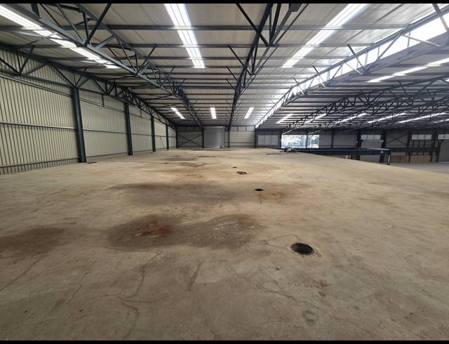 7,000M² WAREHOUSE TO LET IN ANDERBOLT